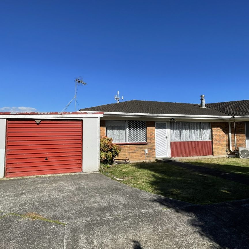 2/144A Shirley Road, Papatoetoe, Auckland - Photo 1