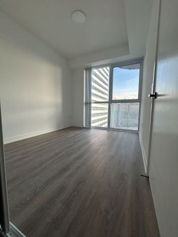 For Lease - 8 Interchange Way Unit# 2510, Vaughan, Ontario - Photo 3