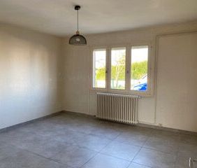 Location appartement 1 pièce, 31.10m², Bourg-en-Bresse - Photo 1