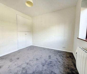 3 bedroom apartment to rent - Photo 3