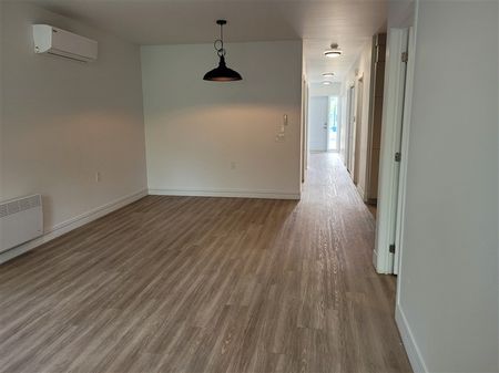 5½ (juillet) 105-3588, Boulevard l'Université, Sherbrooke J1N 0M9 - Photo 5