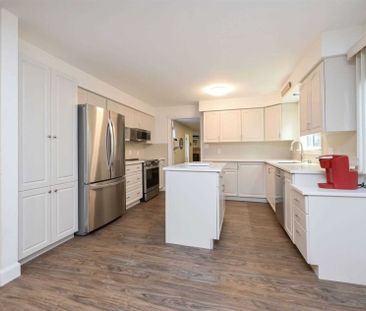 For Lease - 143 Allenwood Drive, Wasaga Beach, Ontario - Photo 5