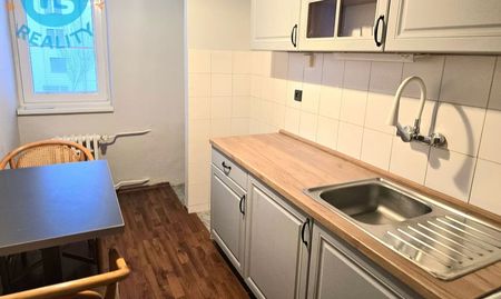 Na prenájom 2 izbový byt 45 m2, balkón, pivnica, Trenčín - Juh, ul. Halalovka - Photo 2