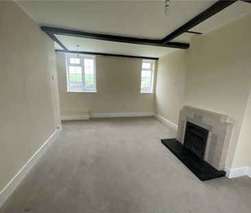 2 bedroom end of terrace house to rent - Photo 3