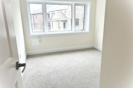 For Lease - 54 Bearberry Road, Springwater, Ontario - Photo 2