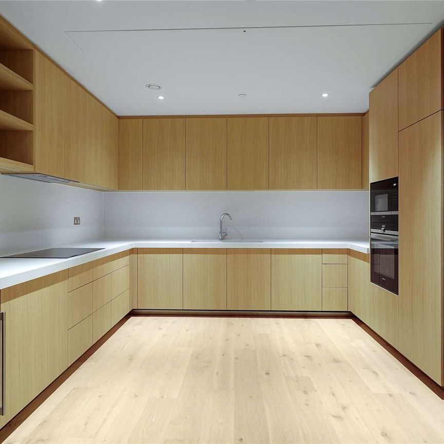 A superb four bedroom penthouse in Prospect Way - Photo 1