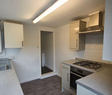 2 bedroom terraced house to rent - Photo 6