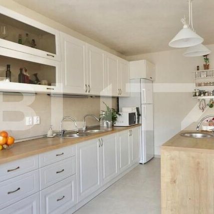 Apartament la casa, 2 camere, modern, 110 mp, zona strazii Bucuresti - Photo 1