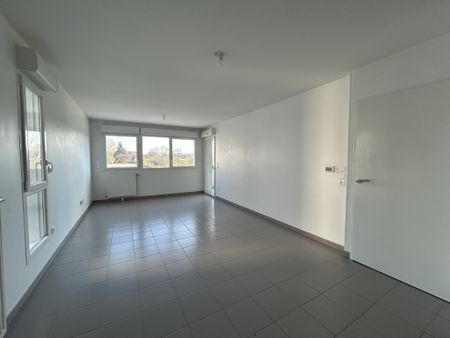 Location Appartement 2 pièces 49m² REIMS 51100 - Photo 5