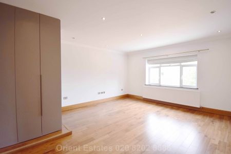 Price £5,850 pcm - Available Now - Part Furnished - Photo 4