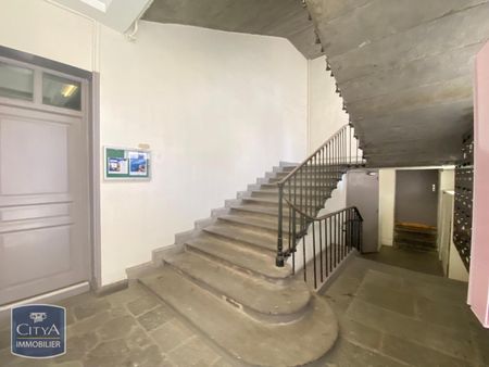 Location Appartement 1 pièce 17m² CLERMONT FERRAND 63000 - Photo 3