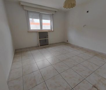 Verzorgd tweeslaapkamer appartement met garage in centrum Hooglede - Foto 5