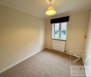 West Farm Close, Ashtead, KT21 - Photo 4