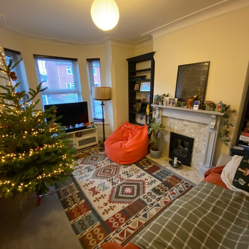 2 Bed Semi-Detached House, Exchange Road, NG2 - Photo 1