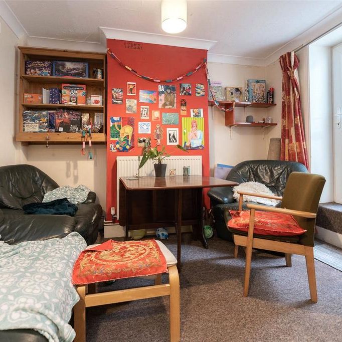 5 bedroom terraced house to rent - Photo 1