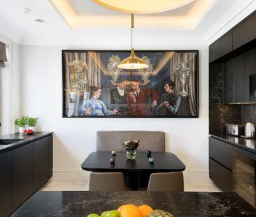 Six-bedroom townhouse with spa facilities in the heart of Belgravia - Photo 3