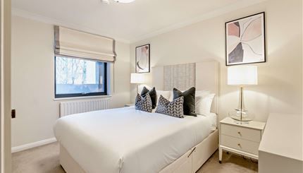 Fulham Road, London - Photo 1