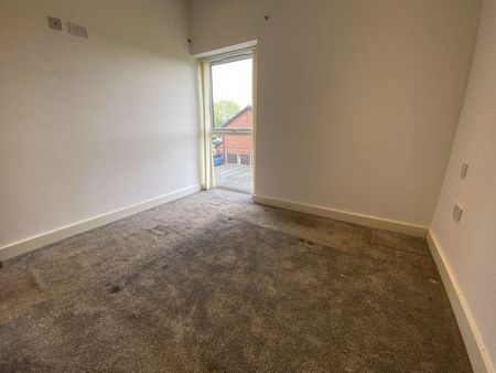 2 bedroom apartment to rent - Photo 4