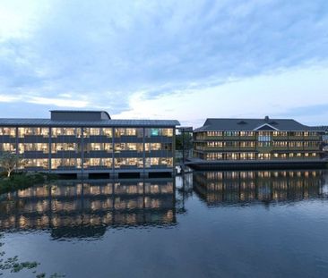 Lakeside East, The Causeway, Staines-Upon-Thames,TW18 - Photo 5