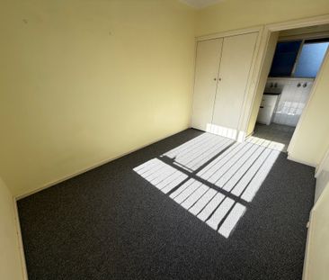 13 / 28 Eumeralla Road, CAULFIELD SOUTH - Photo 4