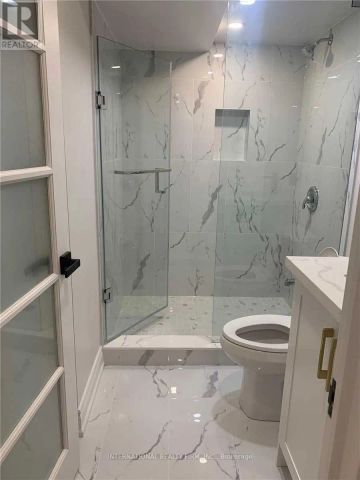 62 EMBASSY DRIVE - Photo 4