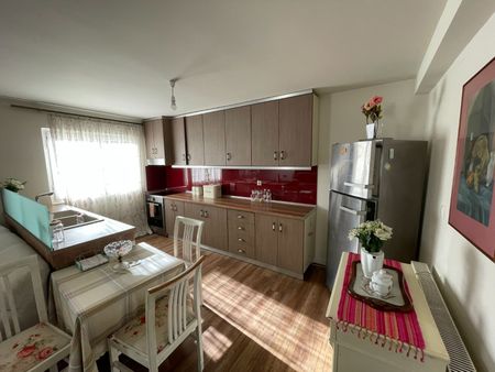 Διαμέρισμα για ενοικίαση Κέντρο (Νέα Αγχίαλος) - Photo 4
