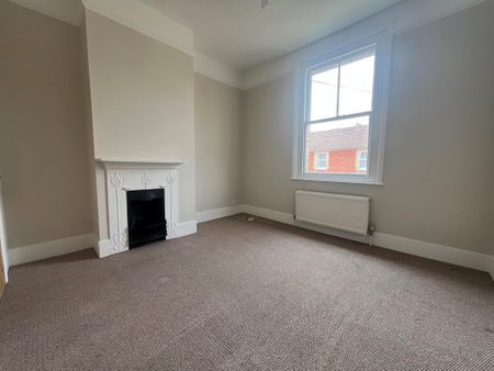 3 bedroom detached house to rent - Photo 4