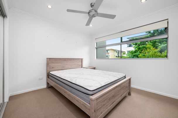 7/24 Haig Street, Coorparoo. - Photo 1