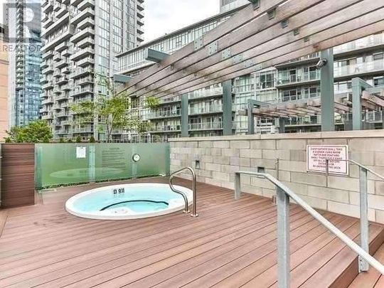 For Lease - 30 Nelson Street Unit# 407, Toronto, Ontario - Photo 1
