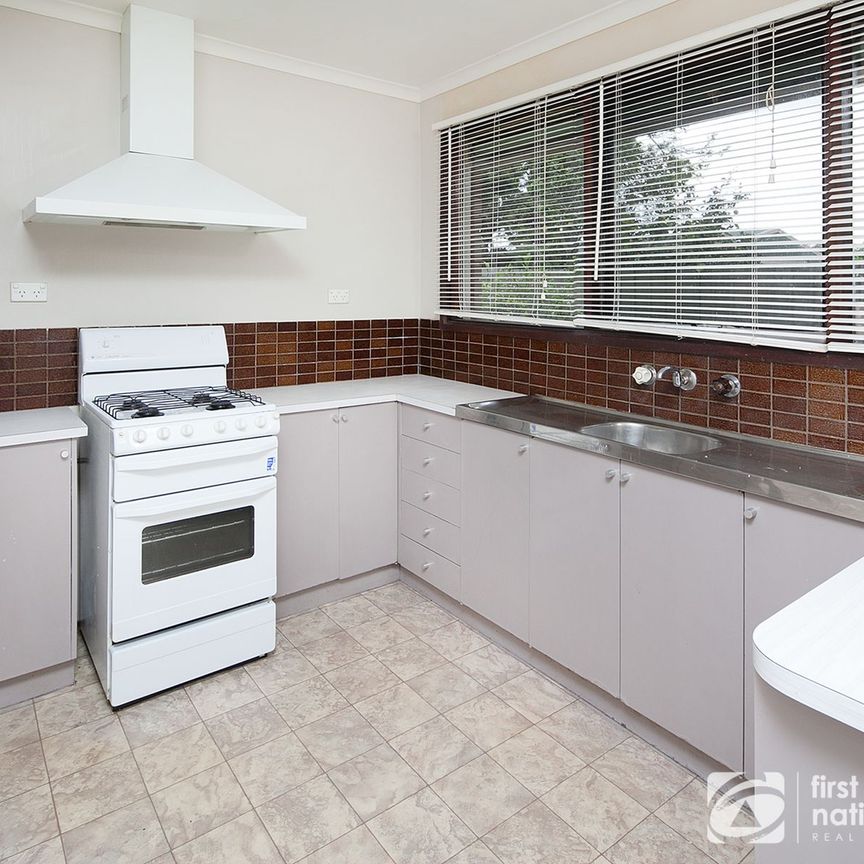 2 Canterbury Street, 3977, Cranbourne Vic - Photo 1