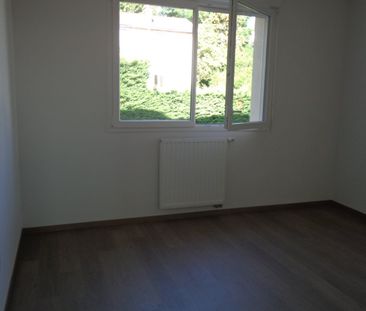 Location Appartement 3 pièces 69m² CHAMALIERES 63400 - Photo 3