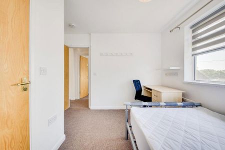 5 bedroom house to rent - Photo 4