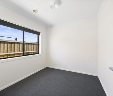 32 Steamboat Avenue, Winter Valley - Photo 2