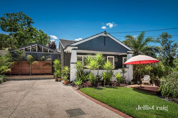 11 Campbell Road, Briar Hill - Photo 1