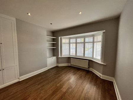 3 bedroom semi-detached house to rent - Photo 2