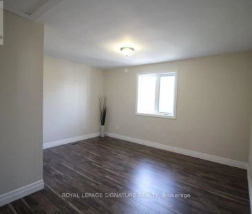 18 INDEPENDENCE DRIVE - Photo 4