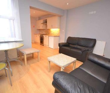 Pitcroft Avenue, Reading, RG6 - Photo 2