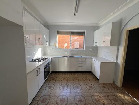 Dulwich Hill - Photo 3