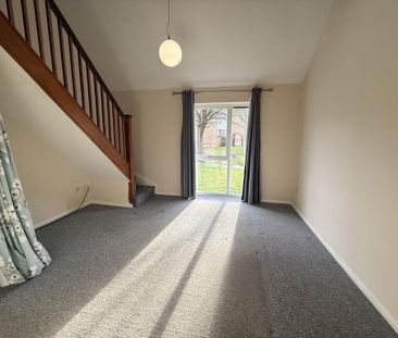 1 bedroom semi-detached house to rent - Photo 1