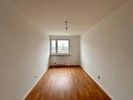 Moderne 3-Zimmer-Wohnung mit Balkon in Nürnberg - Foto 4