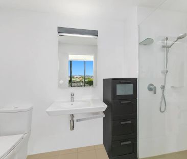 Furnished Two Bedroom Apartment in Westmark - Photo 5
