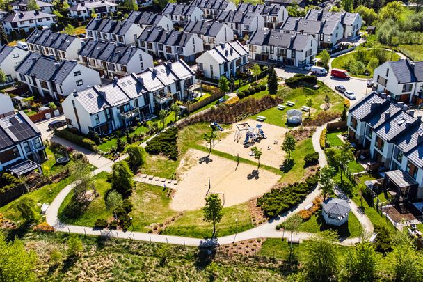 Łódź - Dom na wynajem - Photo 1