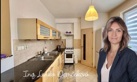 Priestranný 3-izbový byt s balkónom na prenájom, Poprad Juh - Photo 4