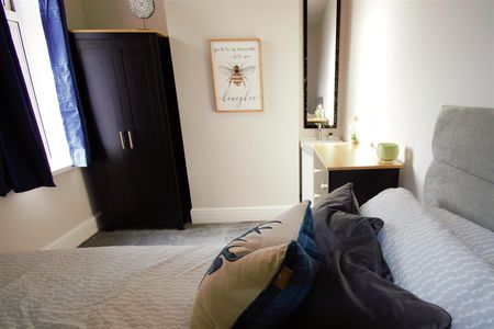 1 bed house share to rent in Bulcock Street, Burnley, BB10 - Photo 4