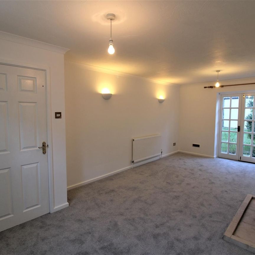 Middlemarsh Street, Poundbury, Dorchester - Photo 1