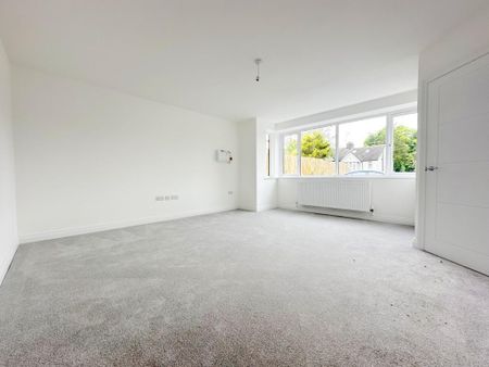 2 bedroom semi-detached house to rent - Photo 2