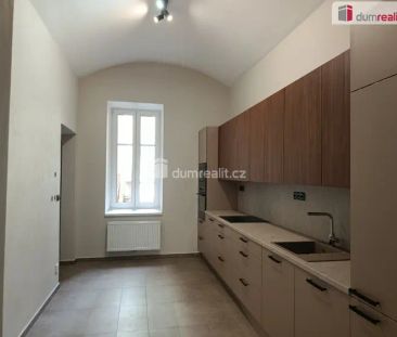 Velmi hezký byt 1+1 po rekonstrukci, Praha 5 – Smíchov - Fotografie 3