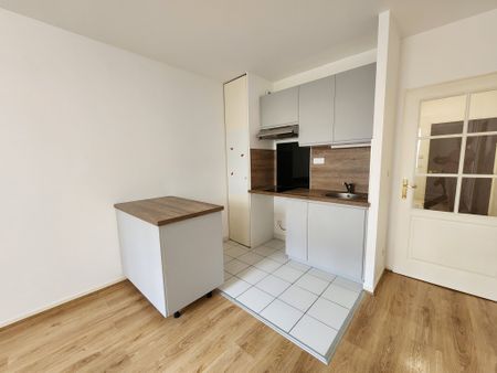 Location Appartement 2 pièces 38m² REIMS 51100 - Photo 3