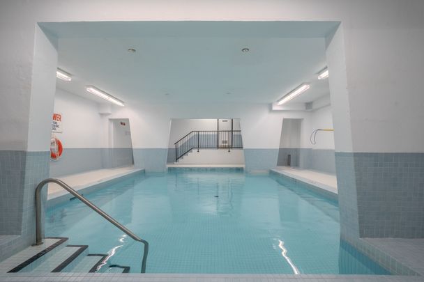 For Lease - 975 Warwick Court Unit# 1608, Burlington, Ontario - Photo 1