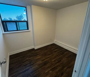 100 Wingarden Court #315 - Photo 4